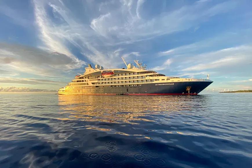 Le Bouganville ship exterior